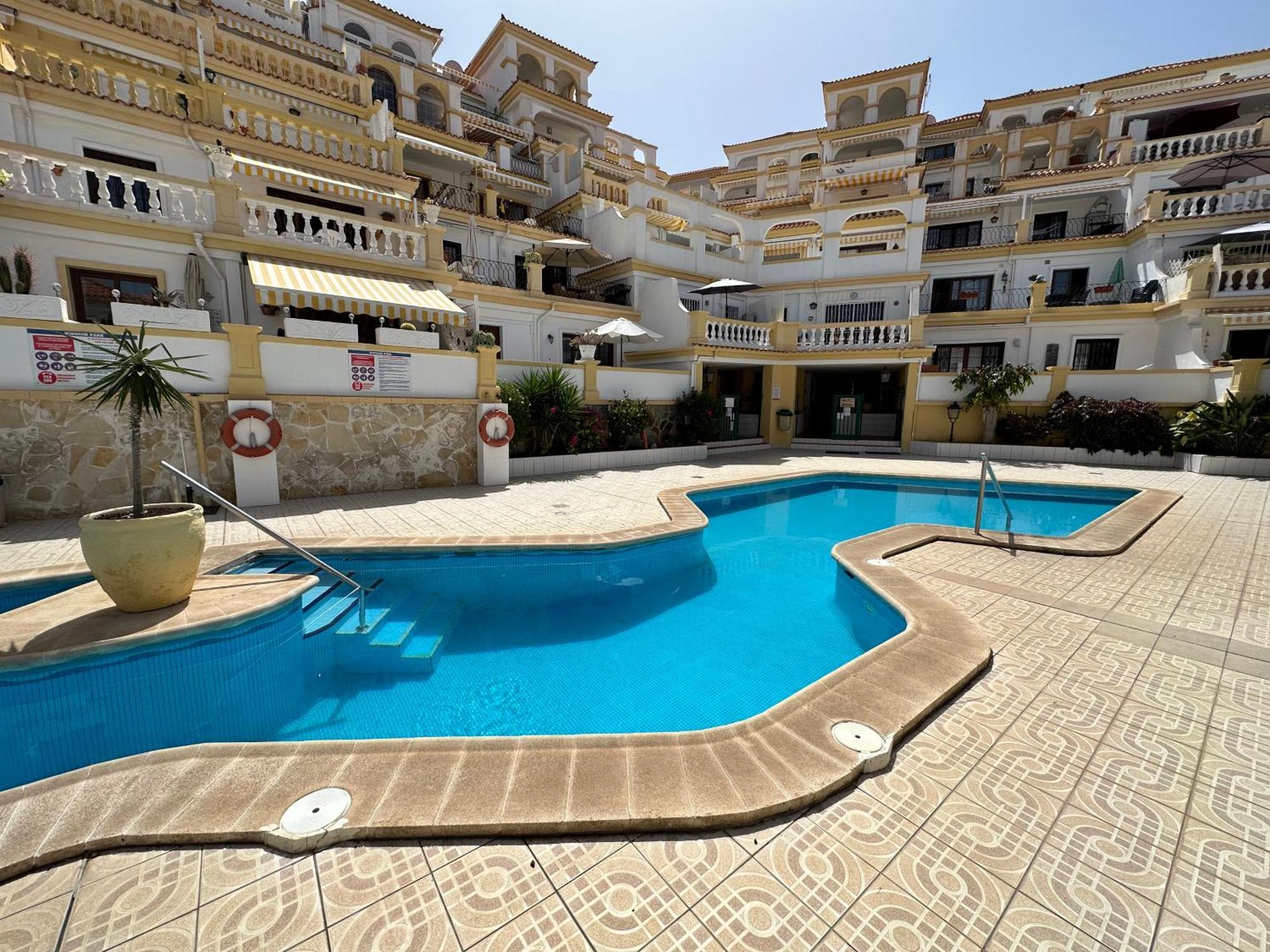 Windsor Park Spacious Apartment In Costa Adeje Екстериор снимка